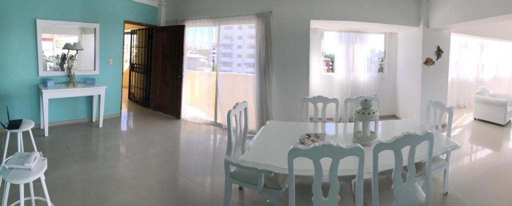 Salón comedor con vista