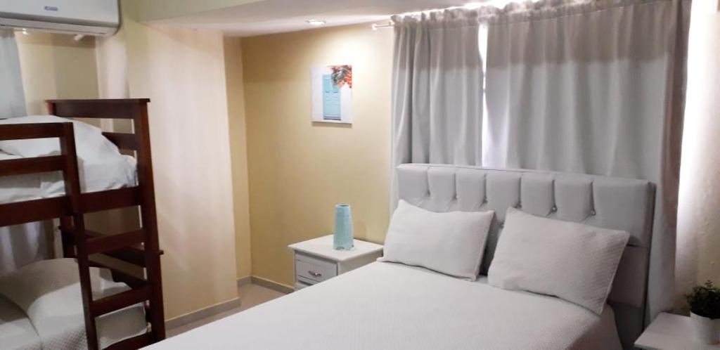 Habitación con litera